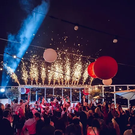 Daire Vorto - Center